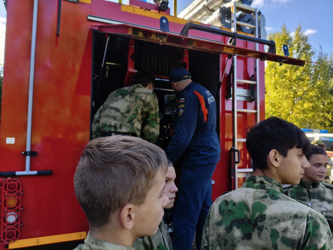 Впервые в Большой пожарной игре приняли участие воспитанники Центра помощи детям.