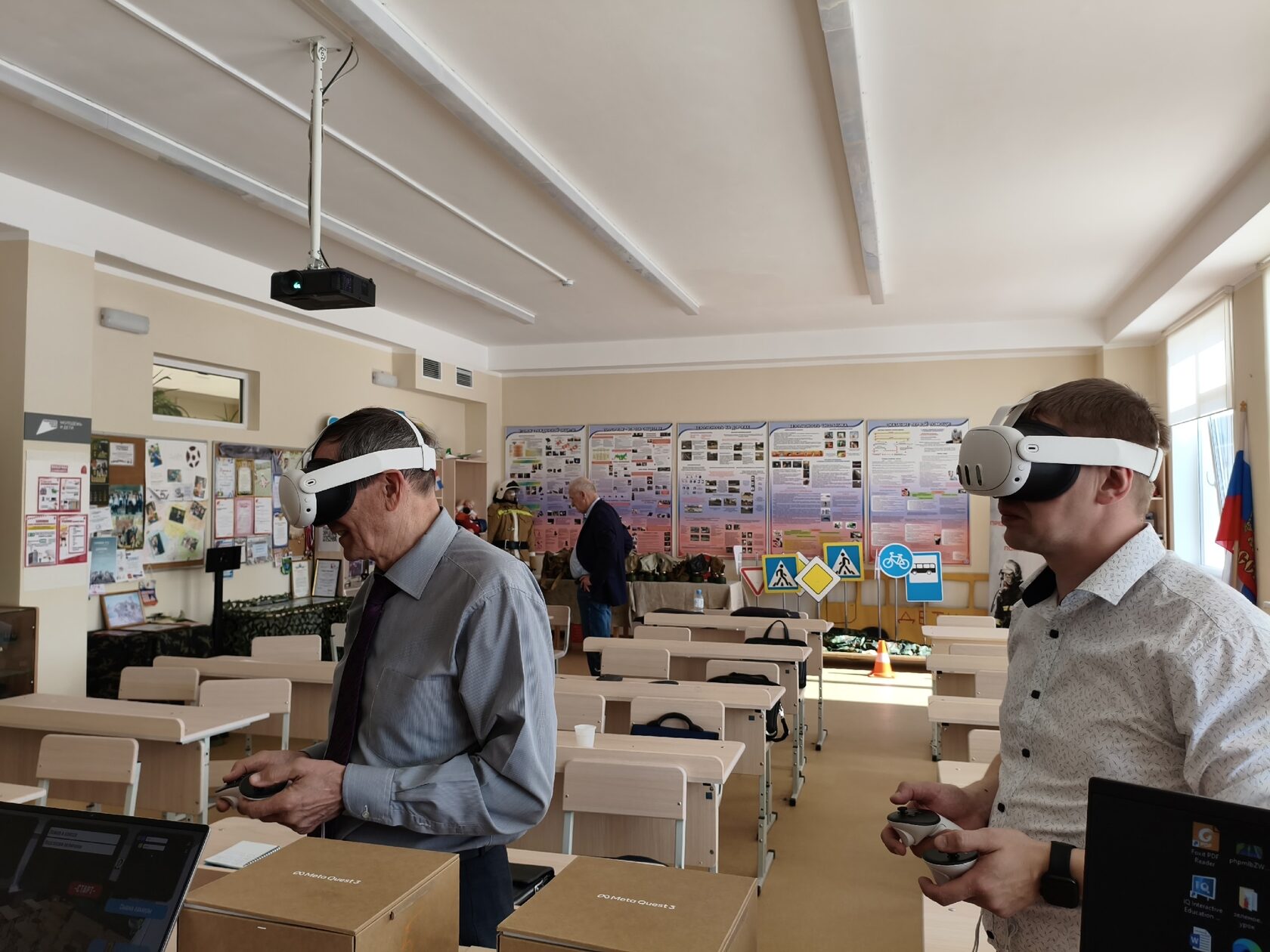 🕶VR-тренажер по пожарной безопасности представили учителям ОБЗР